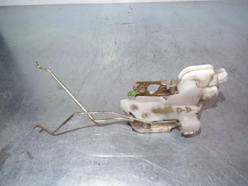Cerradura Puerta Delantera Derecha para Mitsubishi Montero (V60/V70)