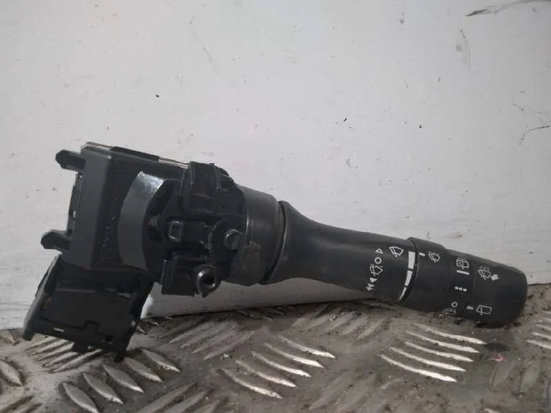 Mando Limpia para Toyota Verso