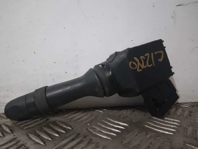 Mando Limpia para Toyota Verso