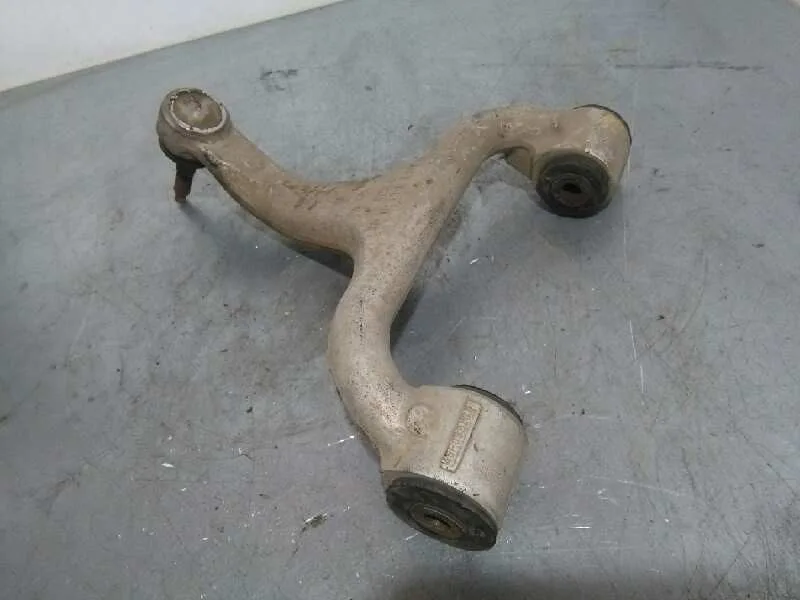 Brazo Suspension Superior Delantero Derecho para Mercedes-Benz Clase M (W163)