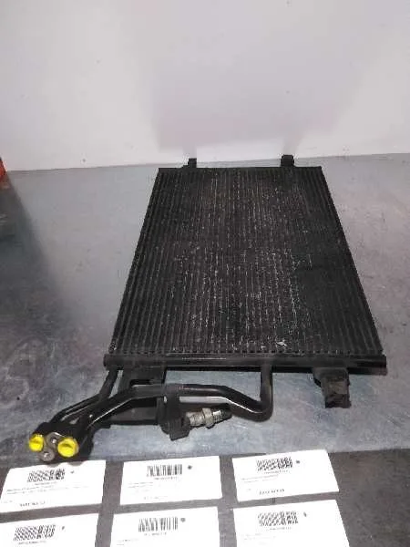 Condensador / Radiador Aire Acondicionado para Volkswagen Passat Berlina (3B3)