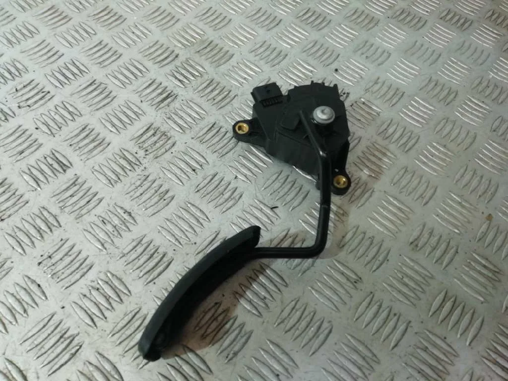 Potenciometro Pedal para Renault Clio Iii