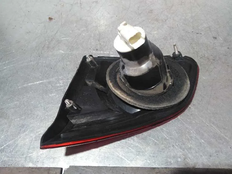 Piloto Trasero Izquierdo Interior para Nissan Qashqai (J10)