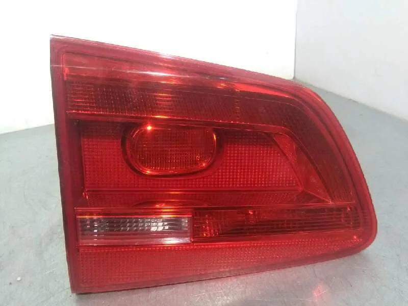 Piloto Trasero Derecho Interior para Volkswagen Touran (1T3)