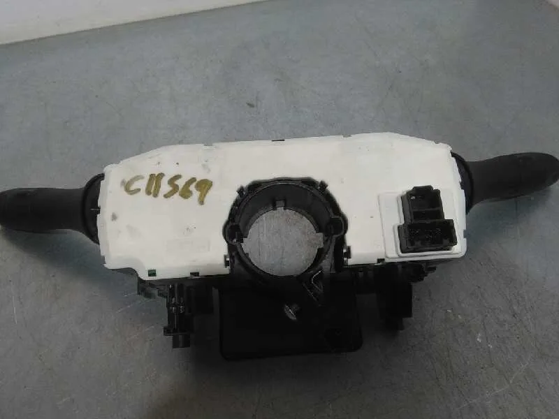 Mando Multifuncion para Nissan Pulsar (C13)