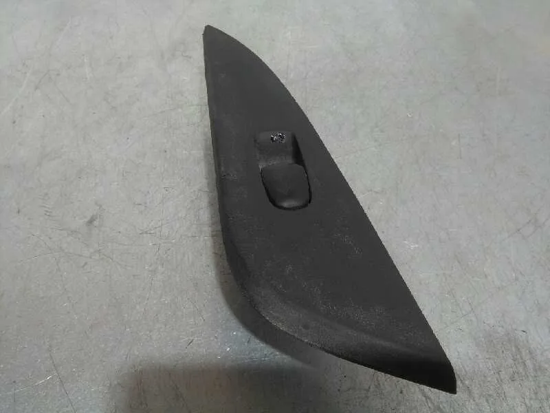 Mando Elevalunas Trasero Derecho para Nissan Pulsar (C13)