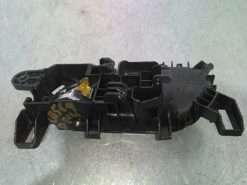 Maneta Interior Delantera Derecha para Nissan Pulsar (C13)