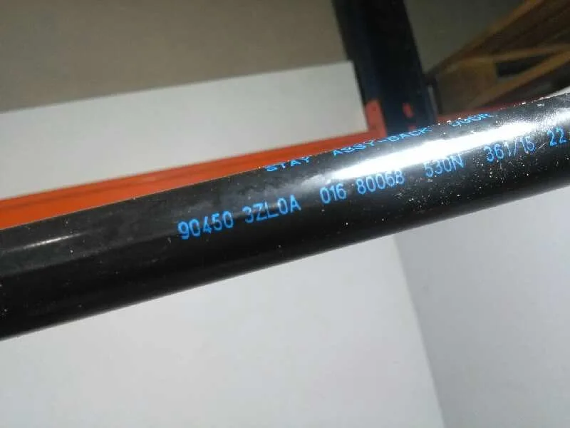 Amortiguadores Maletero / Porton para Nissan Pulsar (C13)