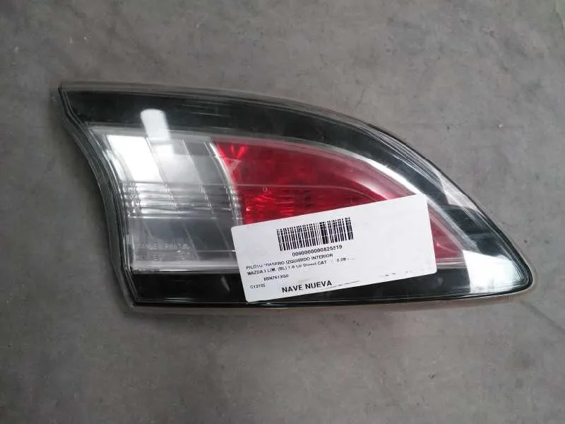 Piloto Trasero Izquierdo Interior para Mazda 3 Lim. (Bl)