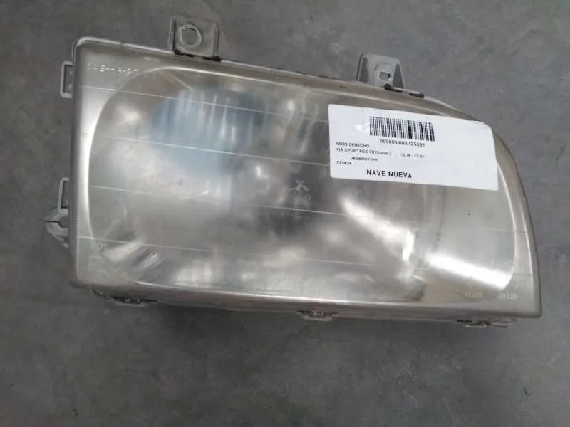 Faro Derecho para Kia Sportage