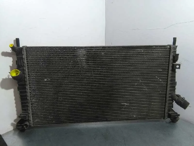 Radiador Agua para Mazda 3 Berlina (Bk)