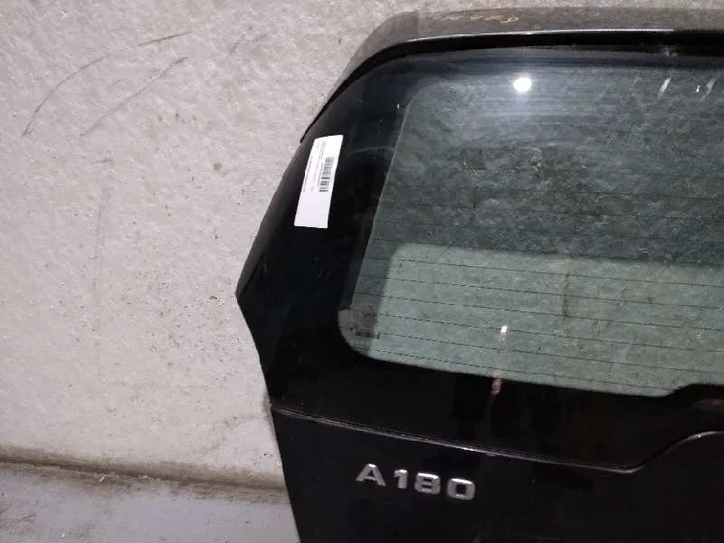 Porton Trasero para Mercedes-Benz Clase A (W169)