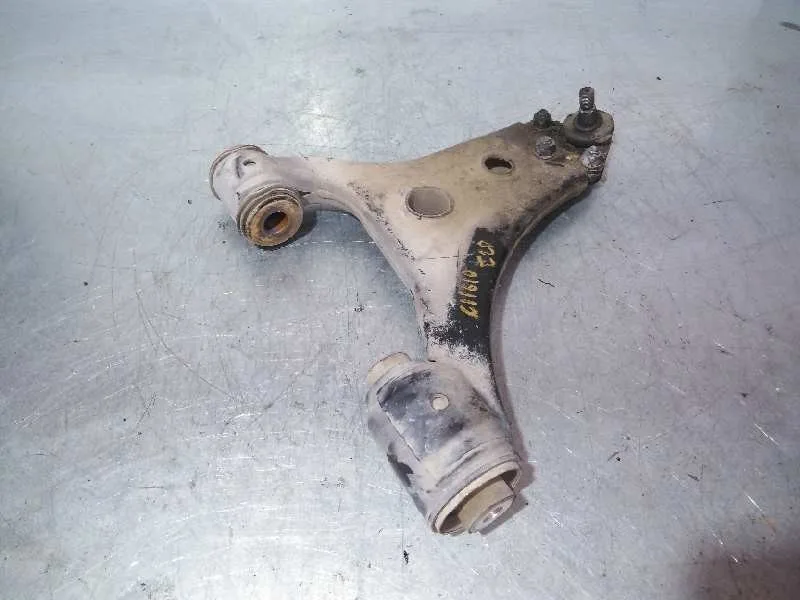 Brazo Suspension Inferior Delantero Izquierdo para Mercedes-Benz Clase B (W245)