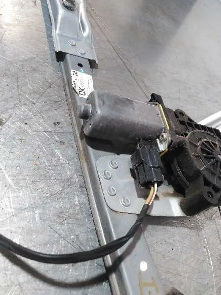 Elevalunas Delantero Izquierdo para Dacia Sandero