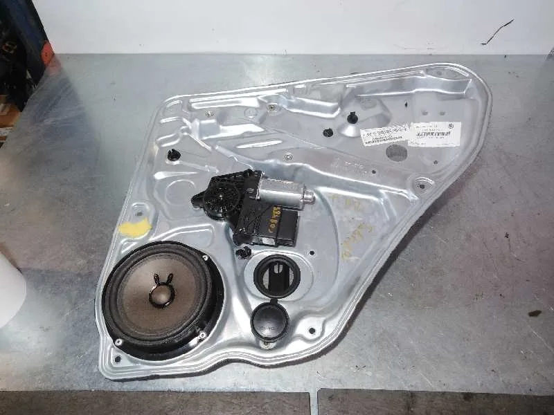 Elevalunas Trasero Derecho para Skoda Superb (3U4)