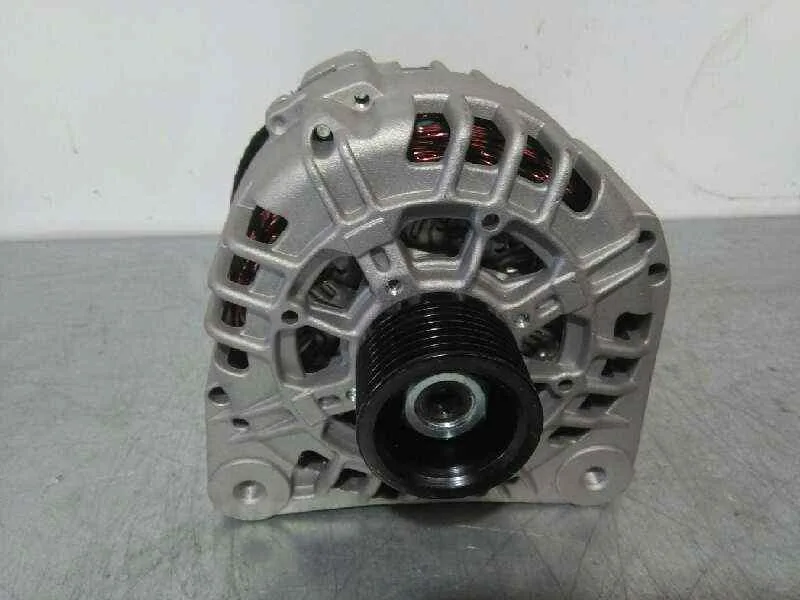 Alternador para Nissan Primera Berlina (P12)