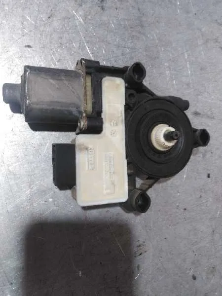 Motor Elevalunas Trasero Derecho para Seat Leon St (5F8)