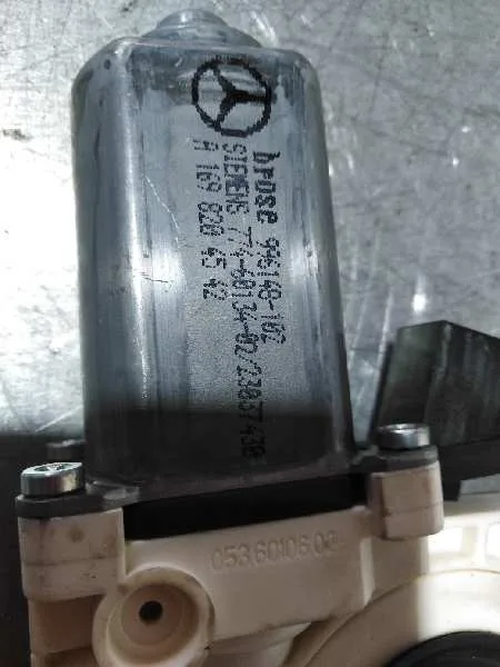 Motor Elevalunas Trasero Izquierdo para Mercedes-Benz Clase A (W169)