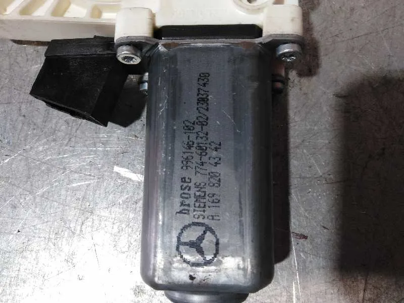 Motor Elevalunas Delantero Izquierdo para Mercedes-Benz Clase A (W169)