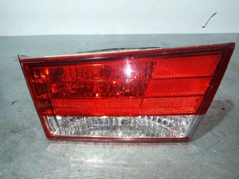 Piloto Trasero Derecho Interior para Hyundai Sonata (Nf)