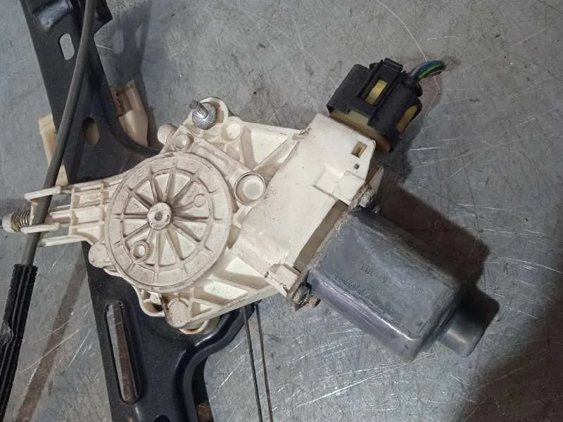 Elevalunas Delantero Izquierdo para Bmw Serie 1 Berlina (E81/E87)