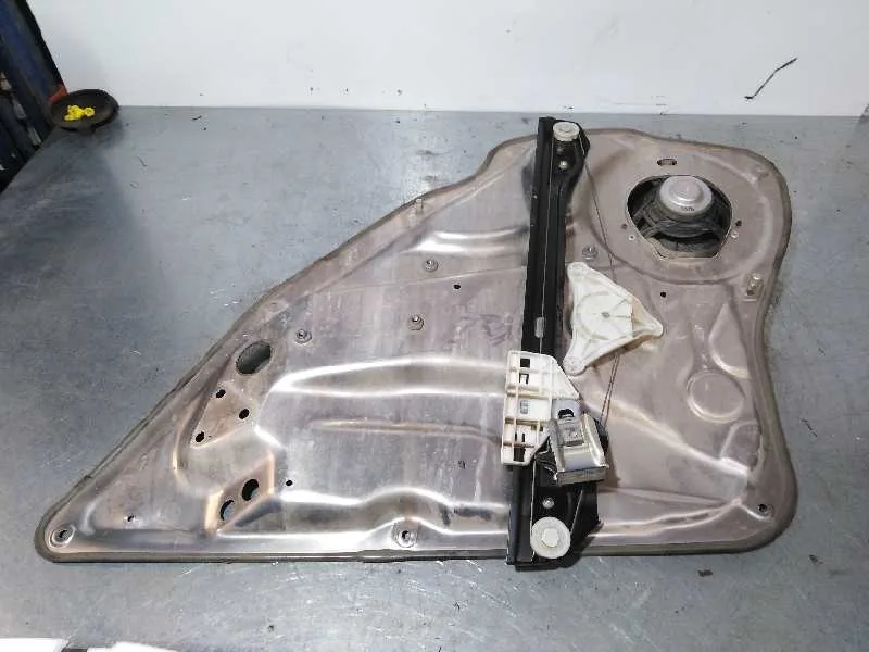 Elevalunas Trasero Izquierdo para Mercedes-Benz Clase C (W204) Berlina