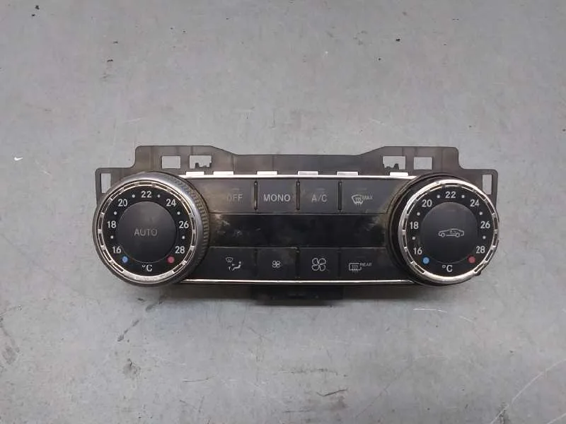 Mando Climatizador para Mercedes-Benz Clase C (W204) Berlina