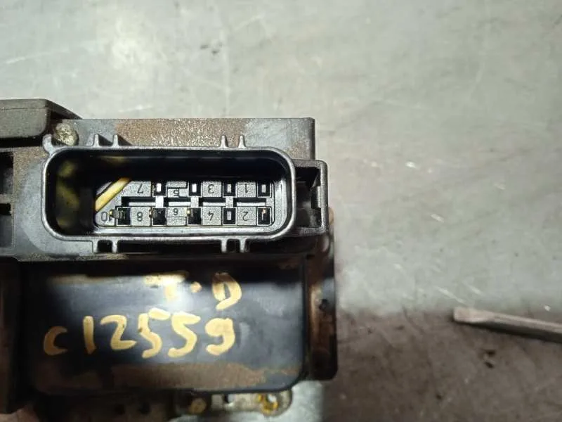 Cerradura Puerta Trasera Derecha para Ford Fiesta (Cbk)