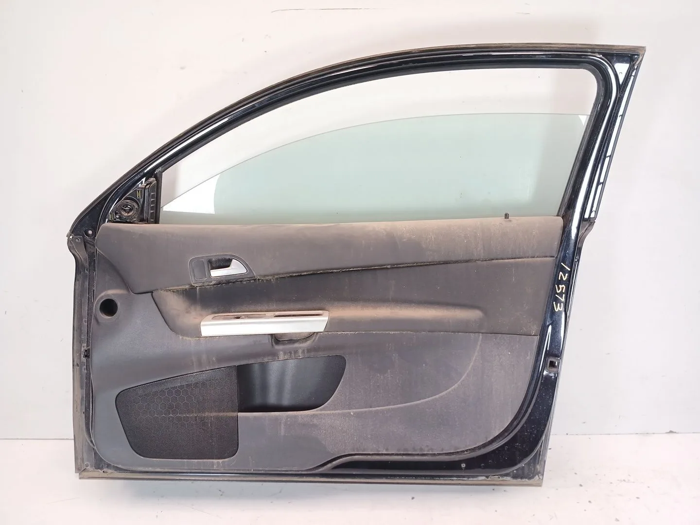 Puerta Delantera Derecha para Volvo C30