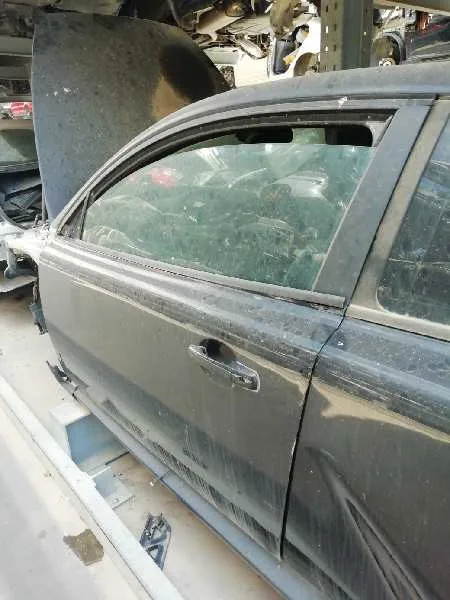 Puerta Delantera Izquierda para Volvo C30
