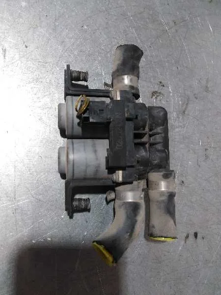 Valvula Intercambio De Calefaccion para Bmw X5 (E53)
