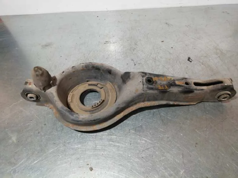 Brazo Suspension Inferior Trasero Derecho para Ford C-Max