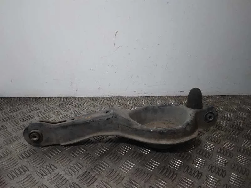 Brazo Suspension Inferior Trasero Derecho para Ford C-Max