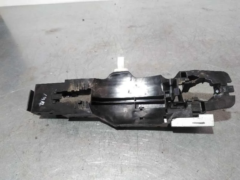 Maneta Exterior Delantera Derecha para Nissan Note