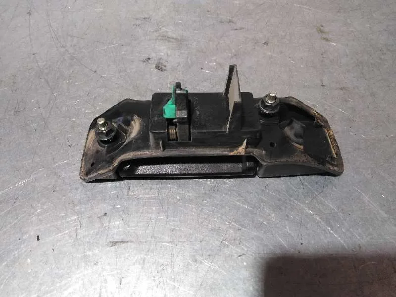 Maneta Exterior Lateral Derecha para Nissan Nv 200 (M20)