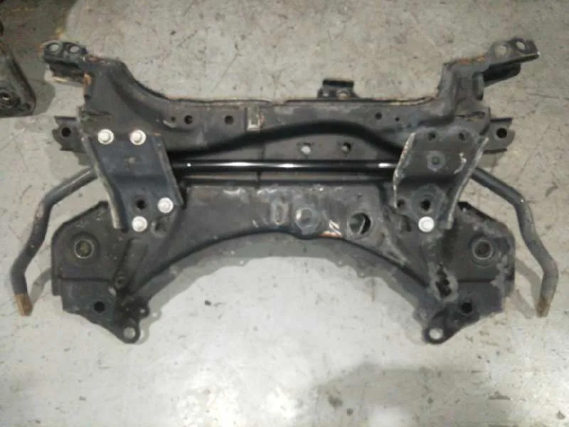Puente Delantero para Toyota Corolla (E15)