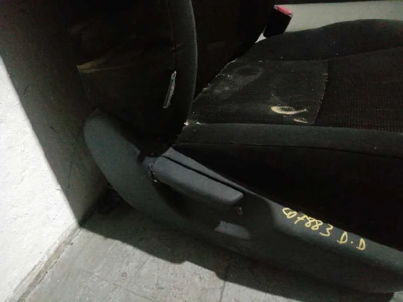 Asiento Delantero Derecho para Toyota Corolla (E15)