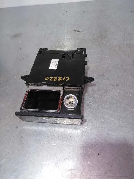 Cenicero para Bmw Serie 5 Touring (E61)