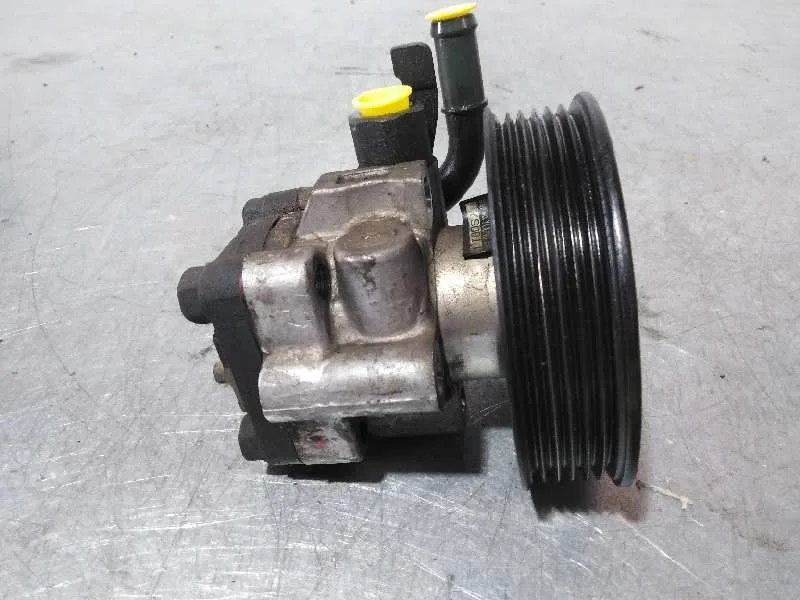 Bomba Direccion para Hyundai Accent