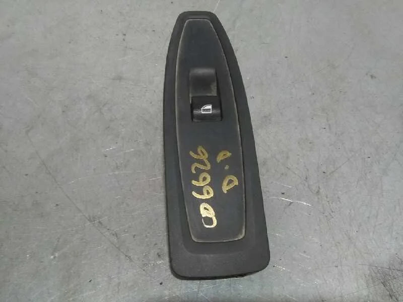 Mando Elevalunas Delantero Derecho para Bmw Serie 1 Lim. (F21)