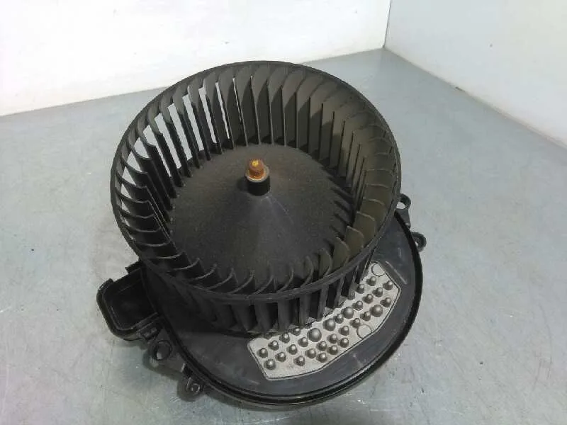Motor Calefaccion para Bmw Serie 1 Lim. (F21)
