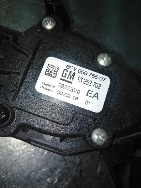 Potenciometro Pedal para Opel Astra J Lim.