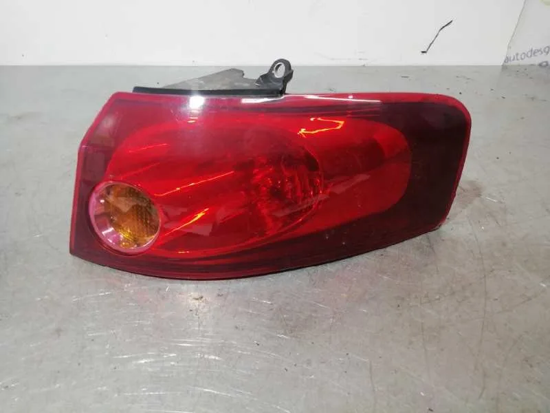 Piloto Trasero Derecho para Fiat Croma (194)