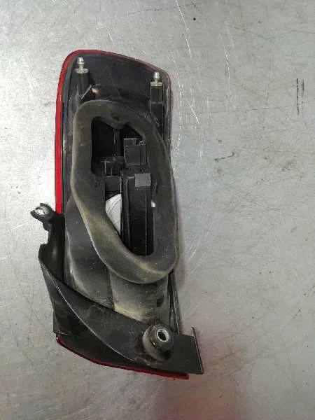 Piloto Trasero Izquierdo para Fiat Croma (194)