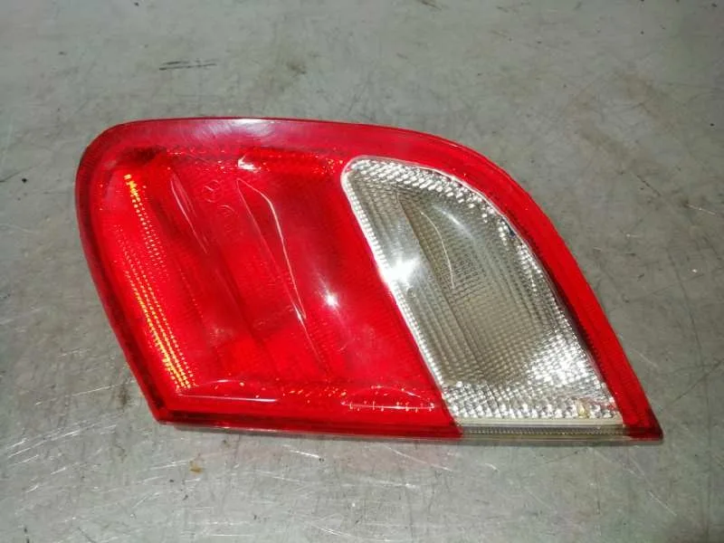 Piloto Trasero Derecho Interior para Mercedes-Benz Clase Clk (W208) Coupe