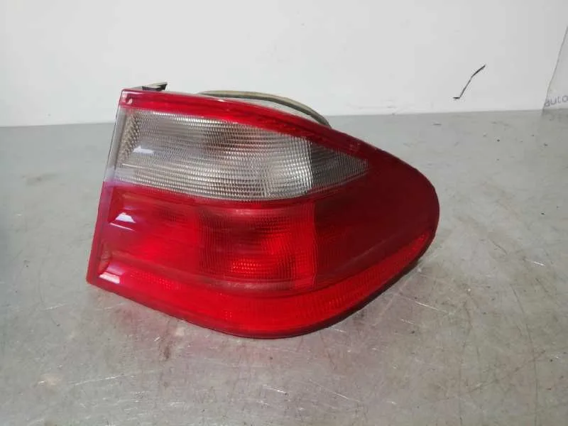 Piloto Trasero Derecho para Mercedes-Benz Clase Clk (W208) Coupe
