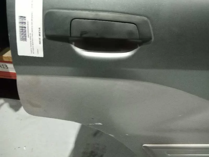 Puerta Trasera Derecha para Mitsubishi Montero Pinin (H60/H70)