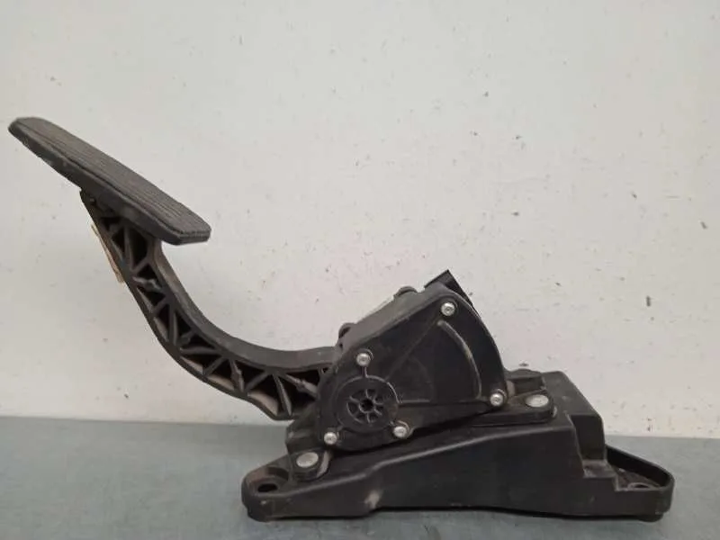 Potenciometro Pedal para Kia Carens (Un)