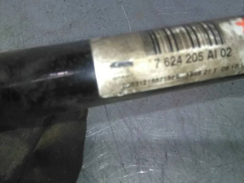 Transmision Trasera Izquierda para Bmw Serie 1 Lim. (F21)