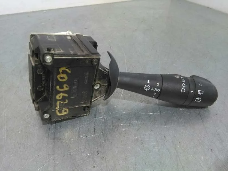 Mando Limpia para Renault Clio Iv